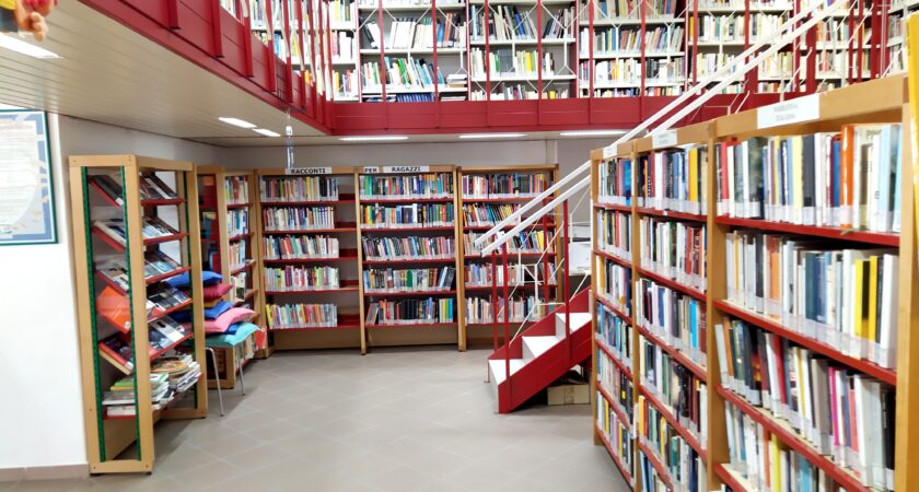 Sezione narrativa della Biblioteca Comunale di Lodè